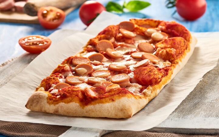 Pizza Pala met worstjes (Artikelnummer 15325)