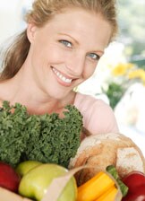Glutenintolerantie - vrouw met groenten